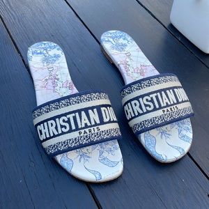 RARE Dior Dway Slides 💙